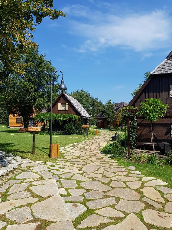 Fenomen Plitvice Resort Плитвицкие озёра Экстерьер фото